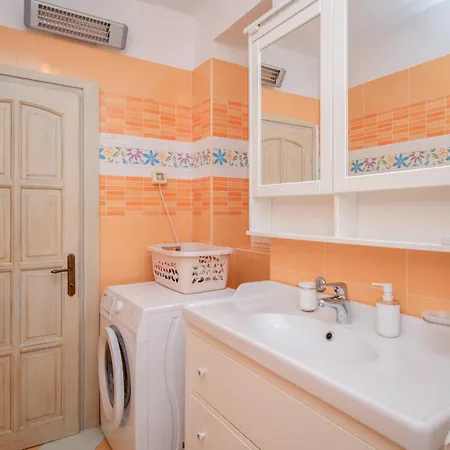 Villa Vlacich With Sea View *