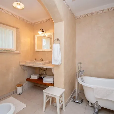 Villa Vlacich With Sea View